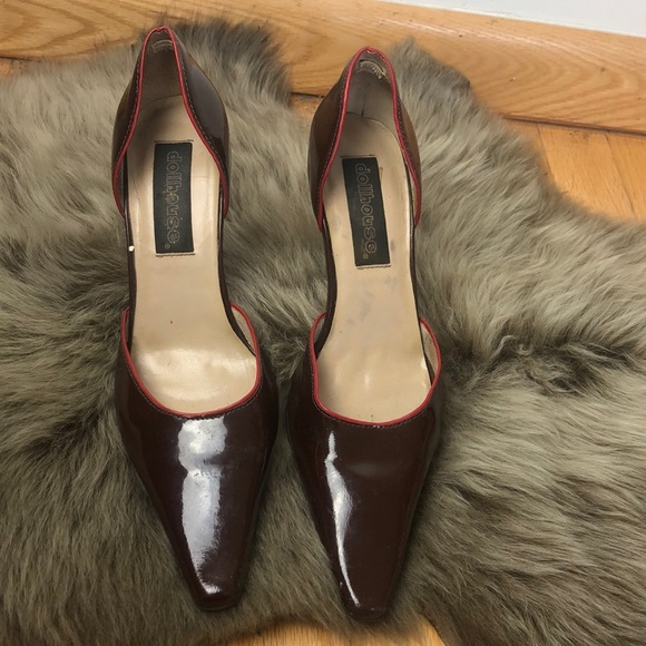 DOLLHOUSE LADIES SIZE 7.5 CHOCLATE PUMP SHOES - Picture 2 of 8